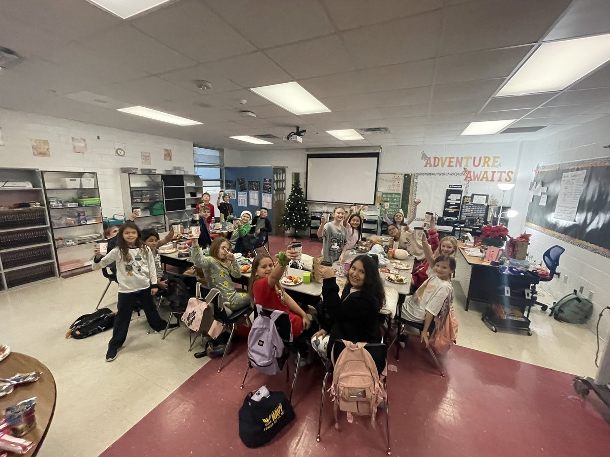 Mrs. McWilliams asked the NB community for any businesses that would want to donate hot cocoa for all 4th graders.Naomi at Old Republic Title generously bought all of the hot cocoa from OTG &amp; a former teacher in the community picked it up &amp; delivered it to GFES!🧡#todayincomal