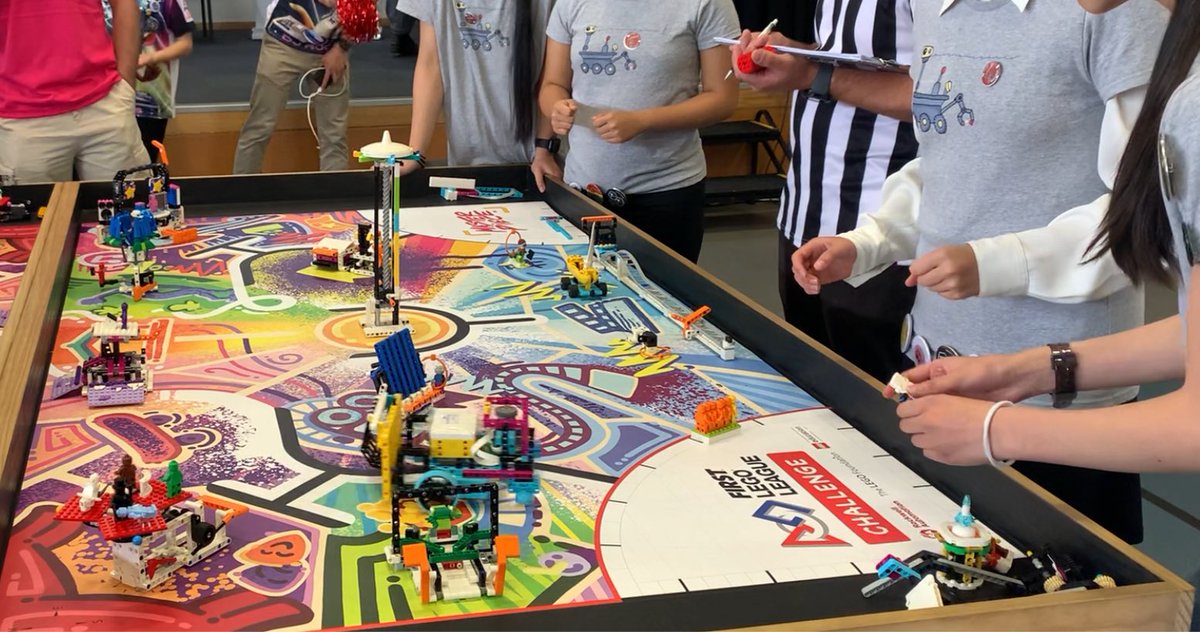 Here in Tasmania with 4 very excited Year 7 @CamberwellGirls students participating in the @firstlegoleague National Championships South - off to a great start with a PB in the robot game #TeamPerseverance loving the vibe #Coopertition and #GraciousProfessionalism in action