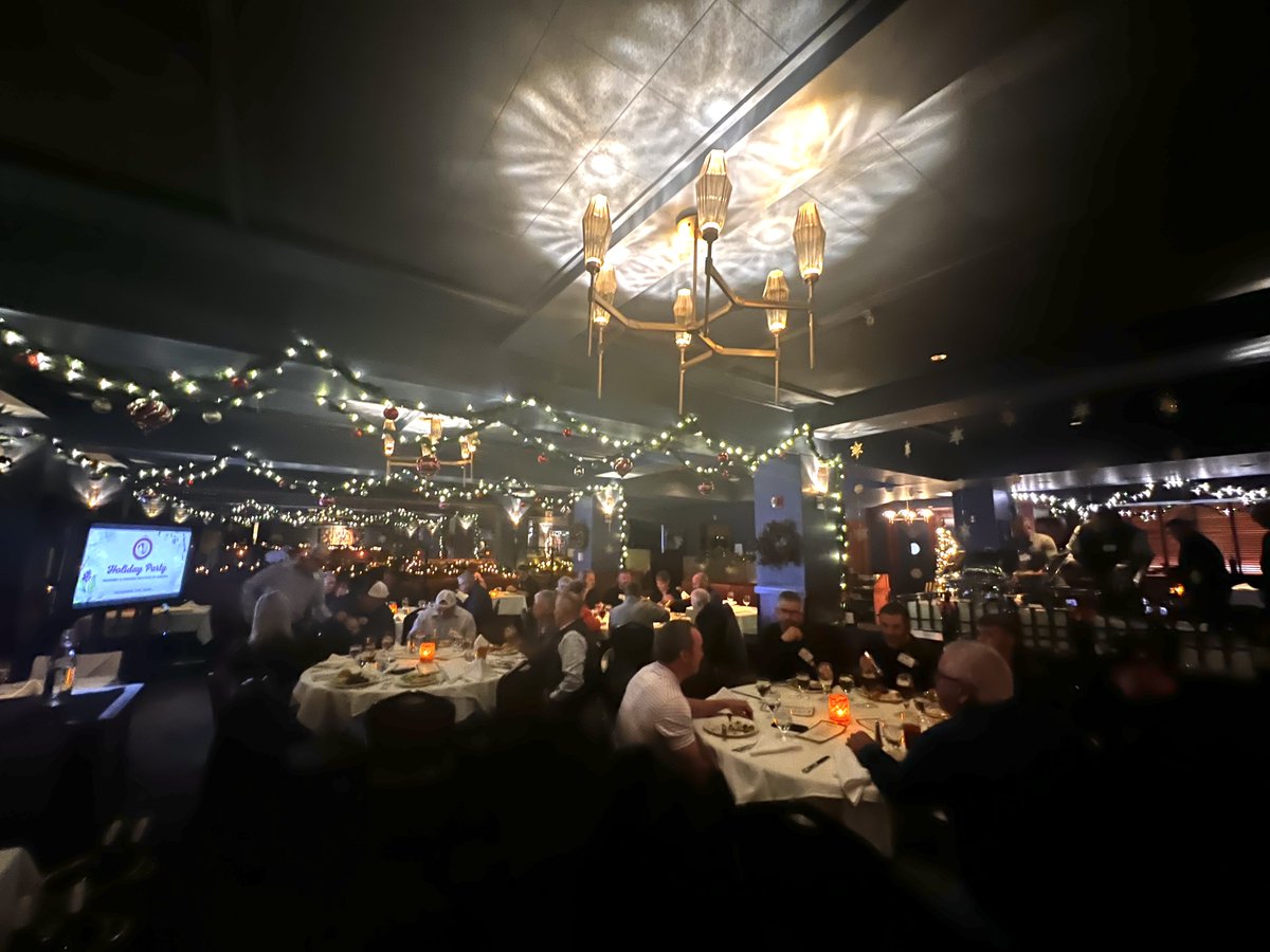 What a great turnout at this year's Masonry and Ceramic Tile Institute of Oregon Holiday Luncheon, hosted at the amazing <a href="/ElGauchoPDX/">ElGauchoPortland</a>!🎁