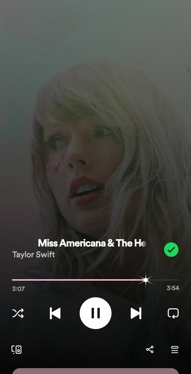 cathefields's tweet image. n sei escolher uma só ok