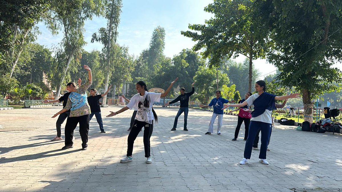 SchoolEduChd's tweet photo. We are proud of our students @Gmsss21 who are toiling hard during the final preparations for the national #balrang folk dance competition to be held at #Bhopal 20-21.12.2023 https://t.co/GujvSrr5iL