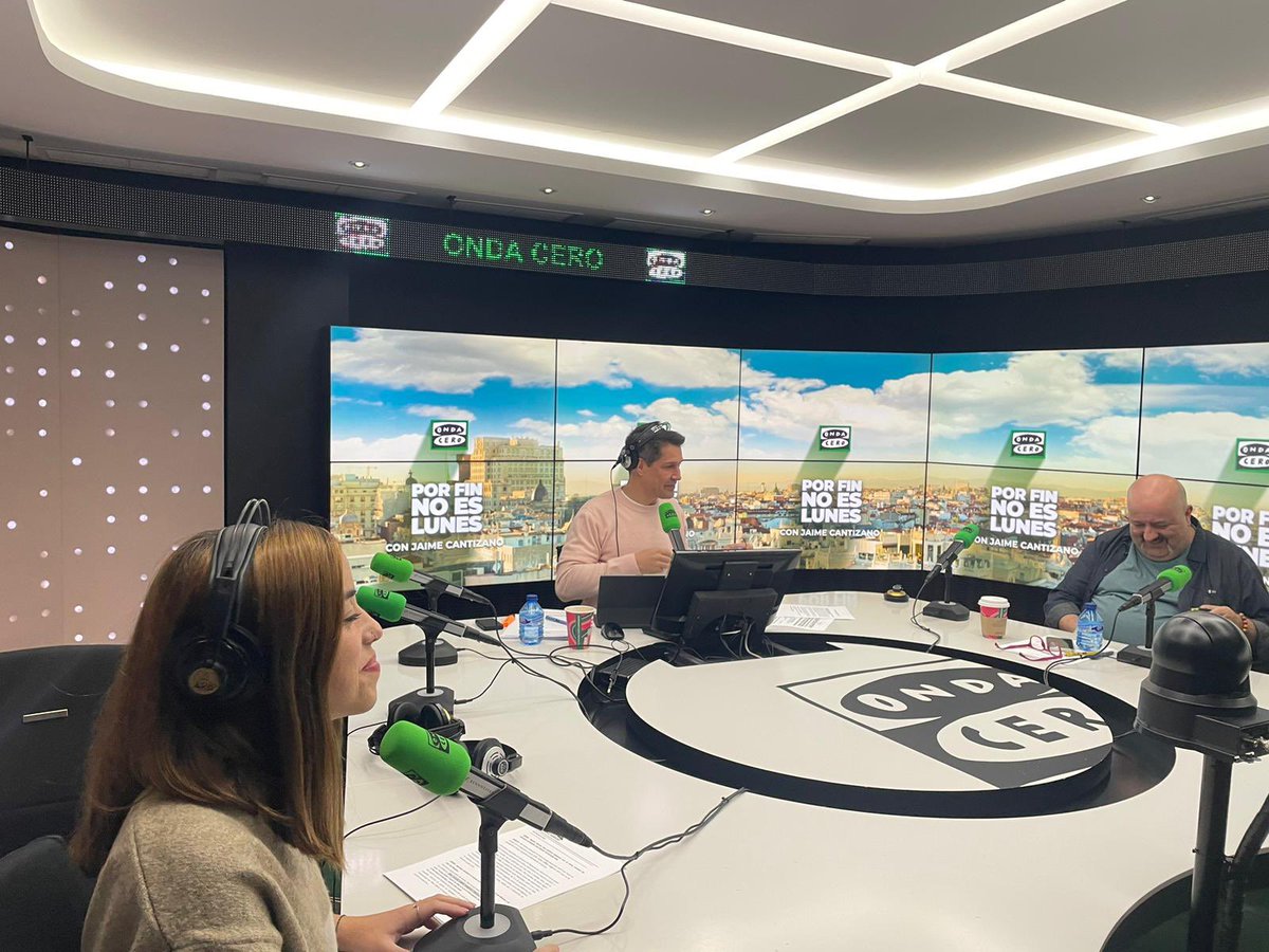 🔊Ya estamos en directo una nueva mañana de #PorFinNoEsLunes con @jaimecantizano @juandiguerrero @NoeliaGomezFM nuestro sospechoso @ivarelad y el resto del #equiPORFIN ondacero.es/directo/