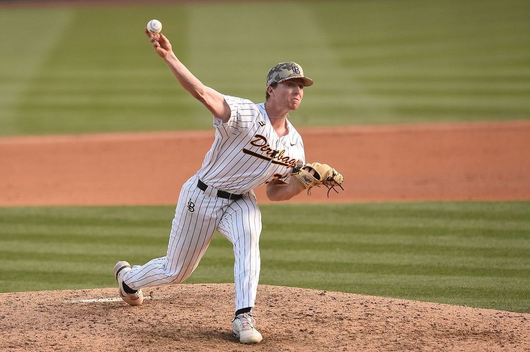 After making 23 appearances (three starts) as a freshman last season, <a href="/kellan_mont/">Kellan Montgomery</a> appears ready for a big surge in 2024 ⚡⚡ 

The righthander will likely open the year in the <a href="/LBDirtbags/">LBSU Dirtbags</a>' weekend rotation.

<a href="/KinaTraxInc/">KinaTrax</a> Fall Report 👉 d1ba.se/4819LES