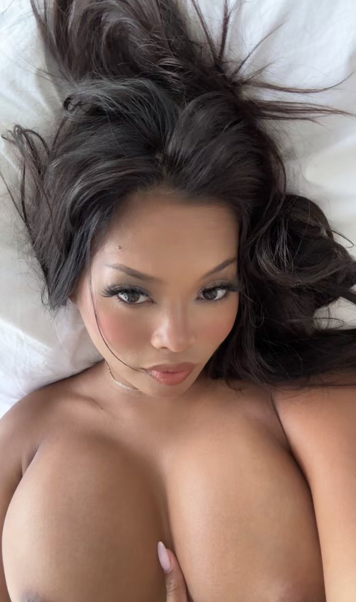 p*ssy pics in ur dms 60% off ↓ onlyfans.com/lylalaine