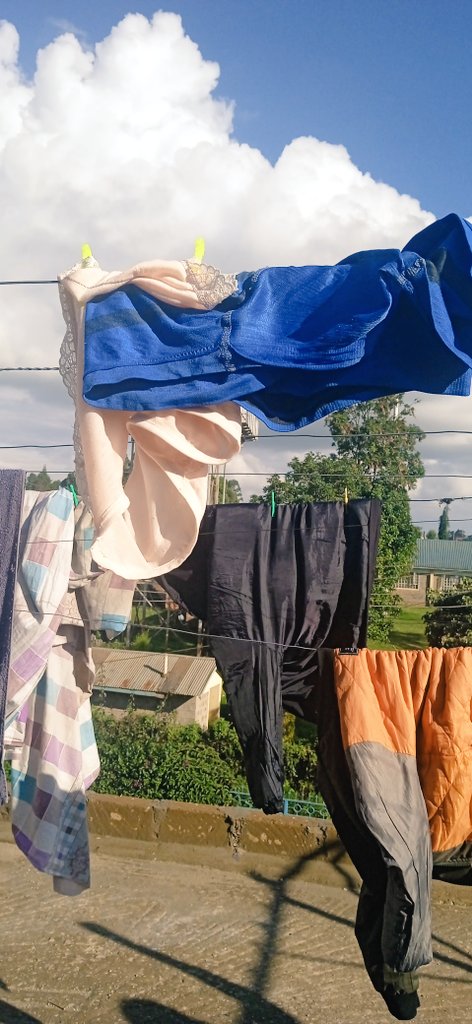 kenkosin08's tweet image. Si pegs ziko mingi jamani😅