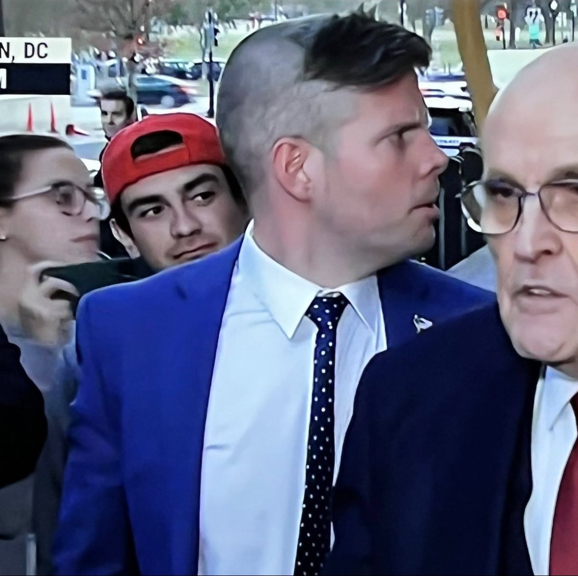 Four Seasons Total Landscaped
#Giuliani
