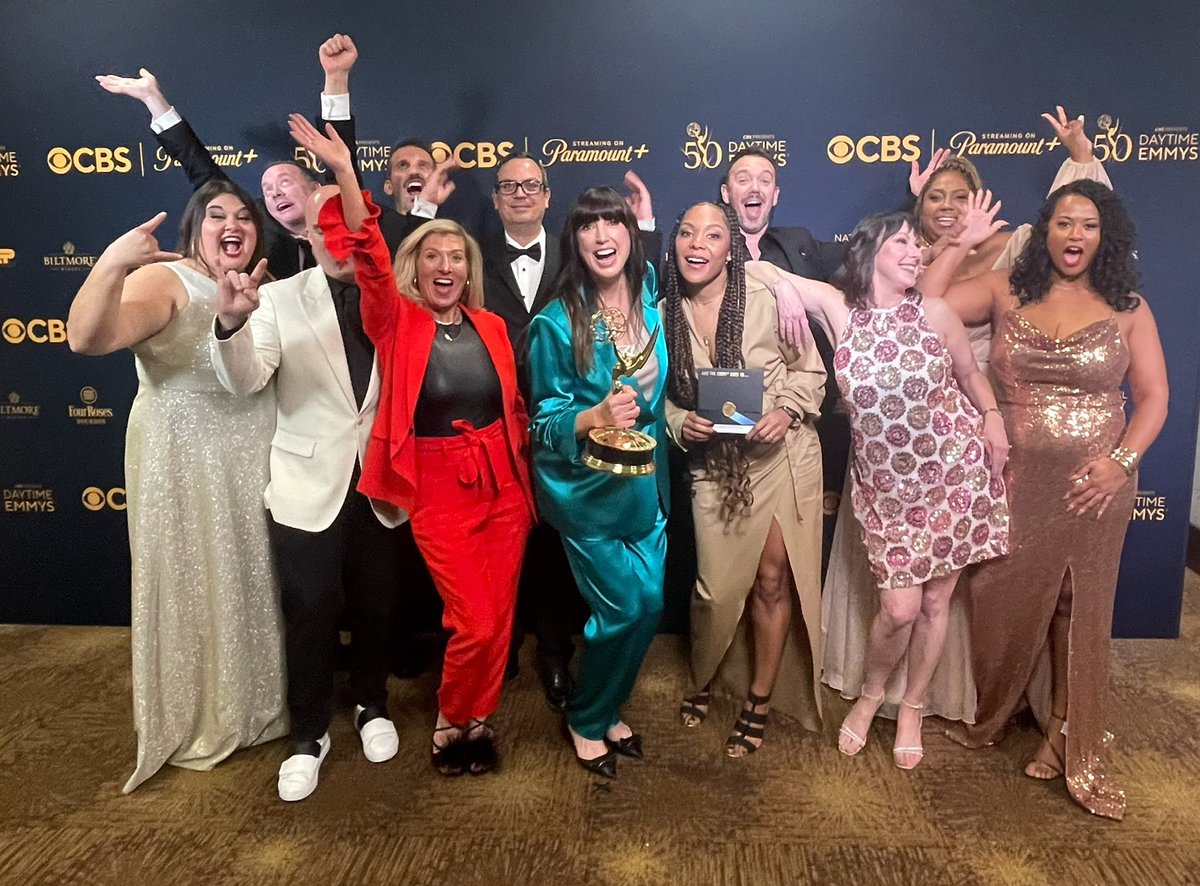 Thank you @daytimeemmys! Congrats to our very own @kellyclarkson and the whole team who makes it possible 💛