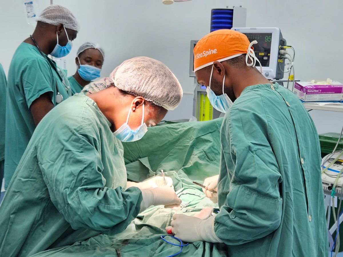 Concluded this week on a high note  having performed the 1st Neurosurgery Operation at the new Lilongwe Institute of Orthopaedics and Neurosurgery (LION) #Neurosurgery