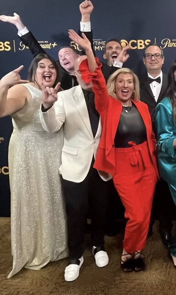 .@jasonhalbert, you’ve never looked better 😂 @DaytimeEmmys @KellyClarksonTV