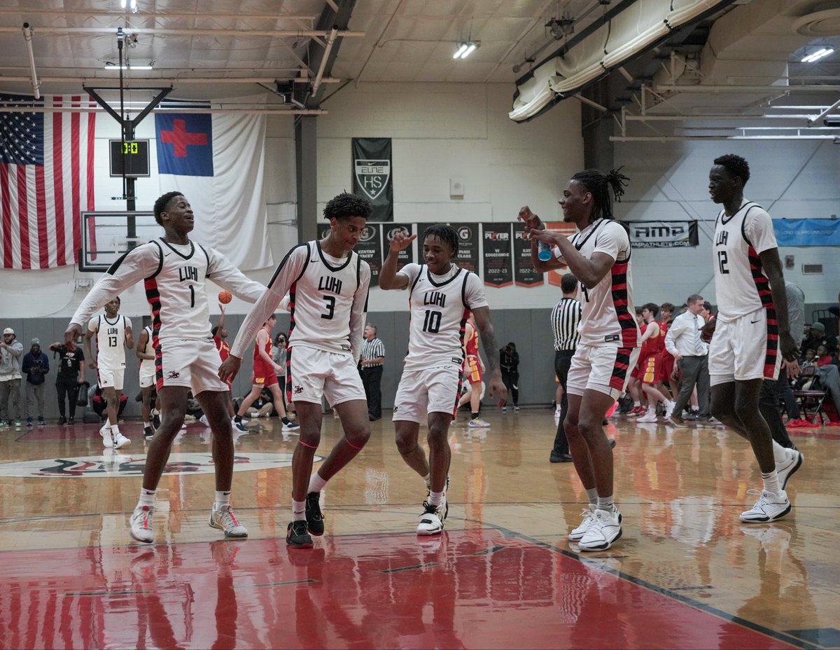 No. 4 @LuHiBasketball got a big 81-68 win over Mater Dei Friday night at @HoopfestB in Paradise! ✅@vj_edgecombe 30 points (12-14 FG), 12 rebounds, 5 assists ✅@kiyananthony 18 points (five 3-pointers), 6 rebounds ✅@nigel_j24 10 points