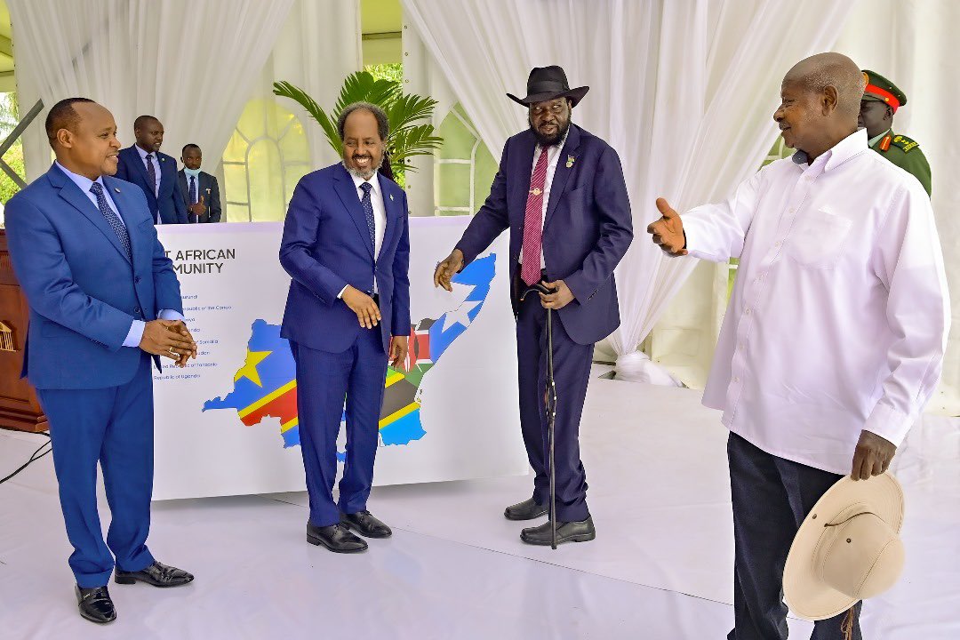 Yesterday, H.E. @KagutaMuseveni welcomed Somalia into the @jumuiya describing the move as a boost to the efforts of the regional bloc to ensure prosperity and strategic security of its people. #OpenGovUg