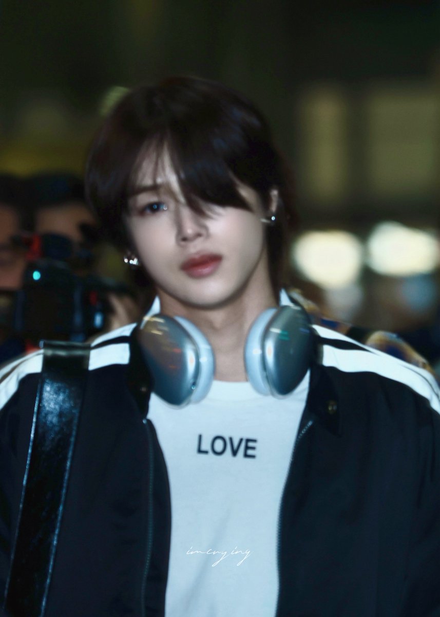 imcrying______'s tweet photo. 231215 ICN 앤팀 #케이

#K #ケイ #andTEAM https://t.co/gap6Nj6zJ5