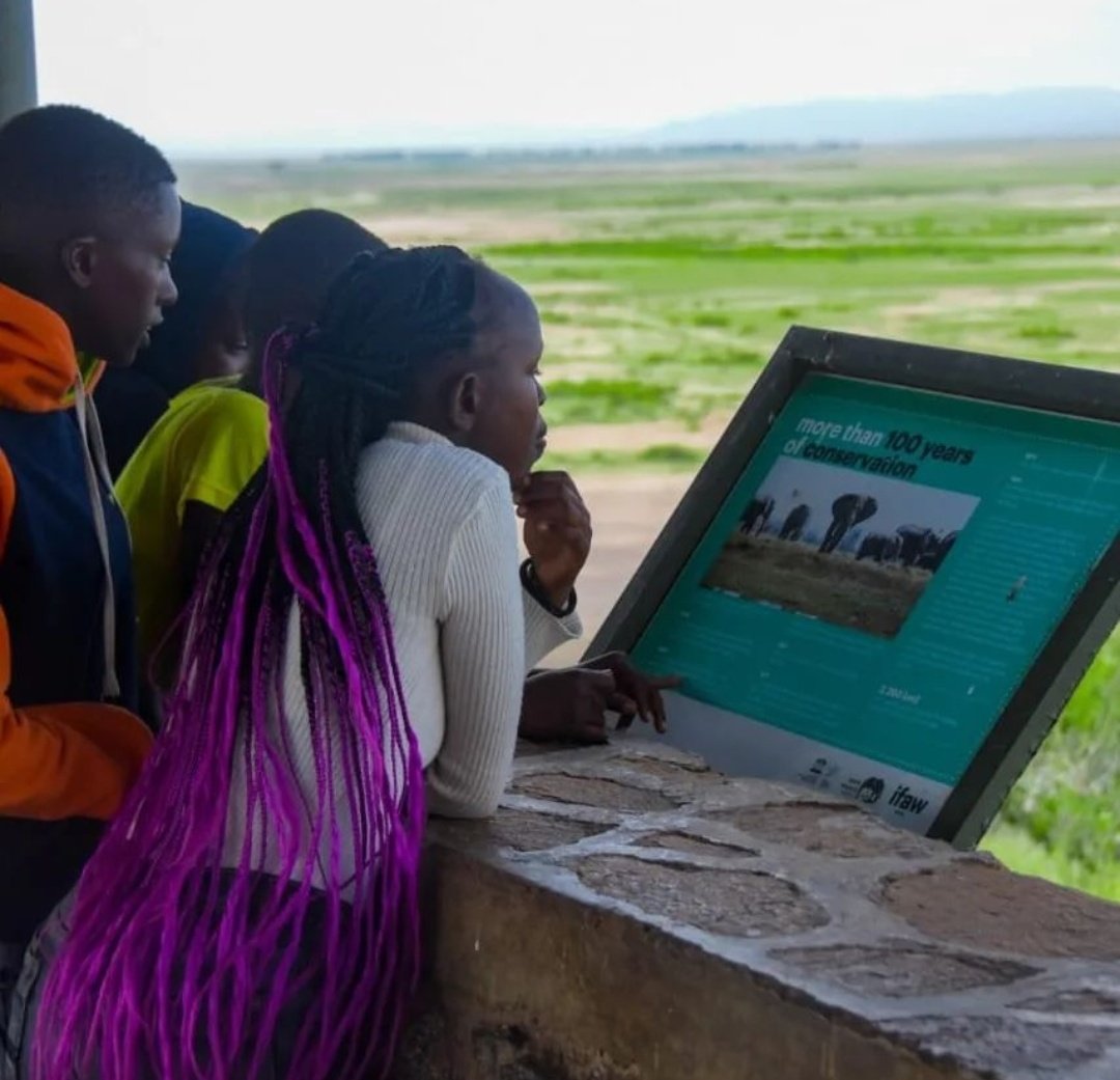 ...+ve change in communities.The 40 girls will then engage in intergenerational knowledge exchange with their parents to harness the awareness & eliminate #endFGM #childmarriage & offer parental, guardians, caregiver support throughout their education journey✨️ #ddimhmclubs