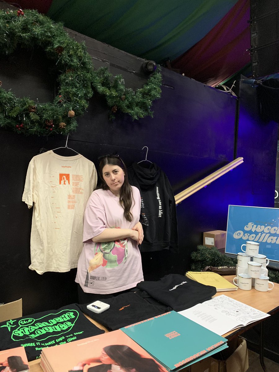 In @TGSDublin all day selling vinyl t shirts & posters at Merchy Christmas Singing some songs at 6pm. Come on by!