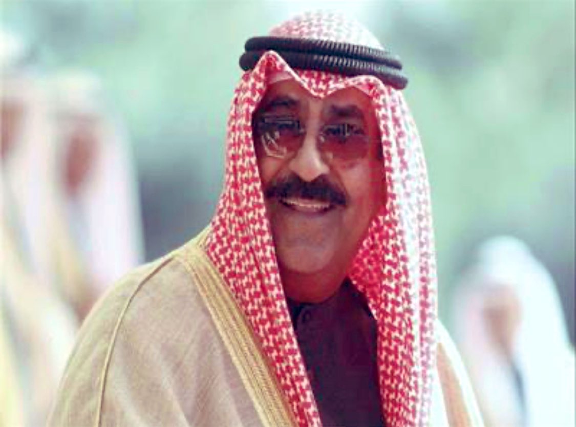 سمو الأمير الشيخ مشعل الأحمد الجابر الصباح حفظه الله والداً وقائداً وأميراً