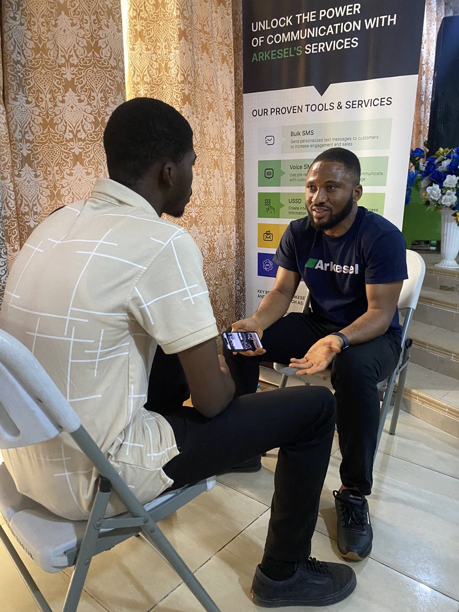 Inspiring minds at #bcaccra23!
 
CEO & founder of Arkessel having a mentoring session with a mentee.

#mentorship
#speedmentoring
#bcaccra23 
#bcaccra