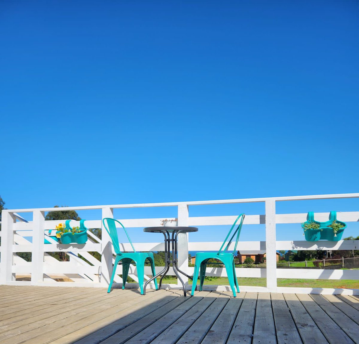 Que mejor terraza para sentarte a respirar o hacer tu ejercicio matutino . Ya sea por días , semanas o meses #arriendoflexible #nomades #teletrabajo #coliving