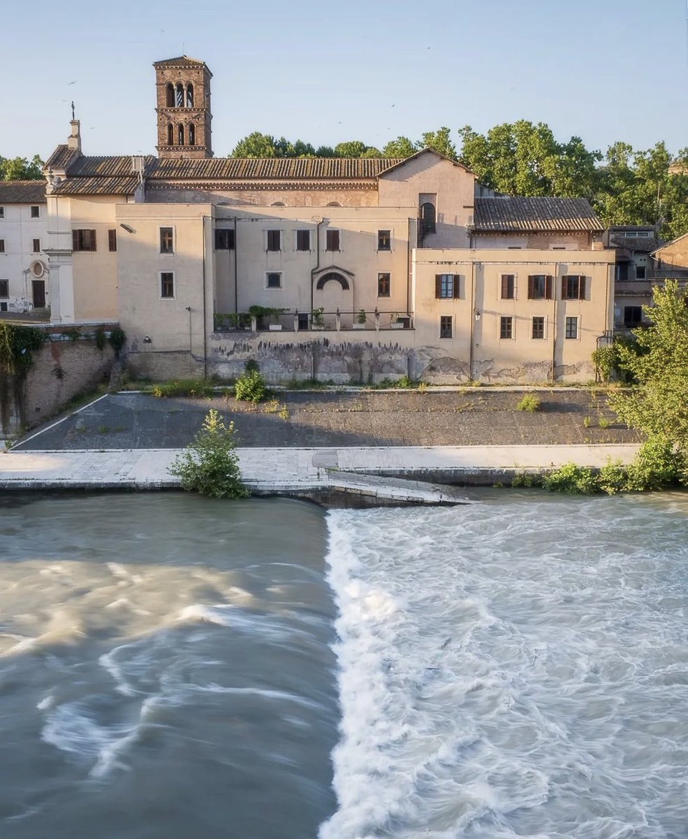 Ph tittibelli_foto Isola Tiberina #Roma #romeisus