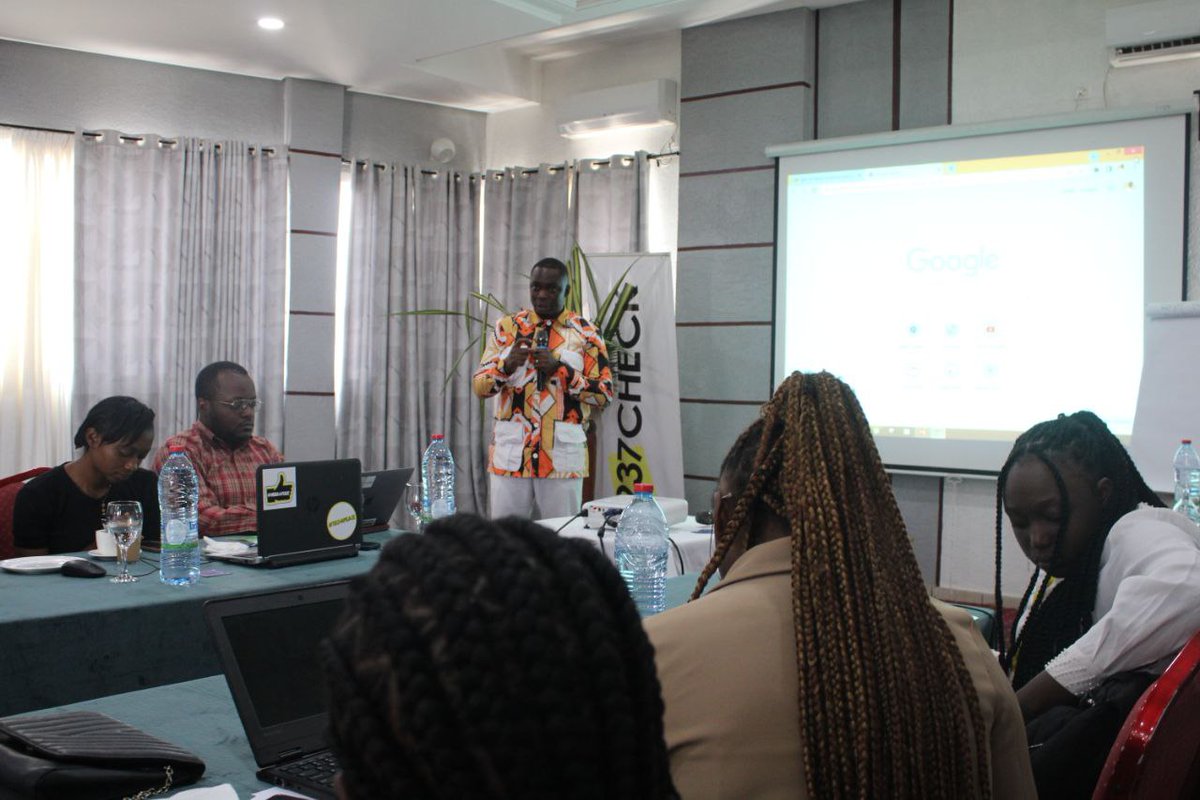 Fin de la deuxième session de formation de la cohorte 9, place à la pratique sur le terrain sur la vérification des faits en ligne.
 #defyhatenow #Affcameroon #237check 
<a href="/237check/">@237CHECK</a> 
<a href="/DefyhatenowWCA/">#defyhatenow West & Central Africa</a> 
<a href="/defyhatenow/">#defyhatenow</a> 
<a href="/civic_watch/">Civic Watch</a>