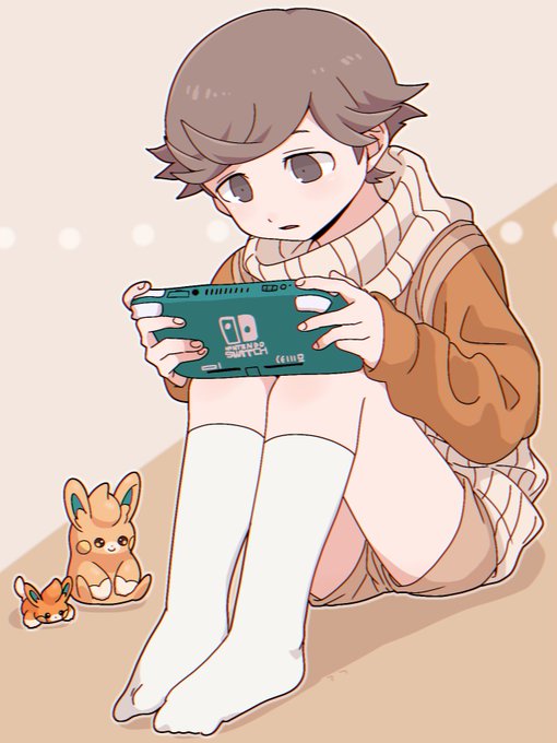 「handheld game console playing games」 illustration images(Latest)