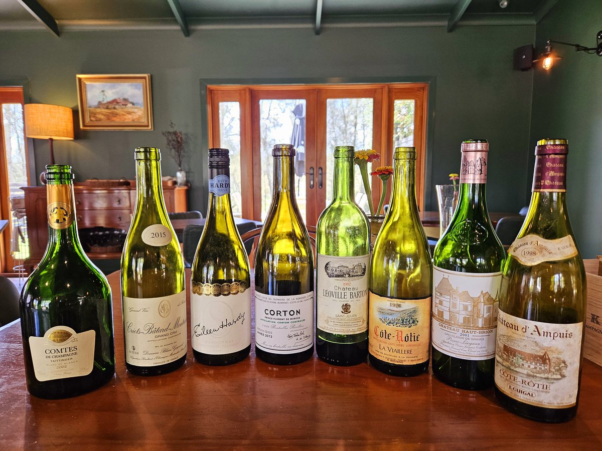 RiggsBW's tweet photo. End of the 37th year of our @huntervalley wine options lunch. Missing wines are 02 Comte and 90 Lafite. Some cracking vino. #wineoptions https://t.co/uK6o8eKFoT