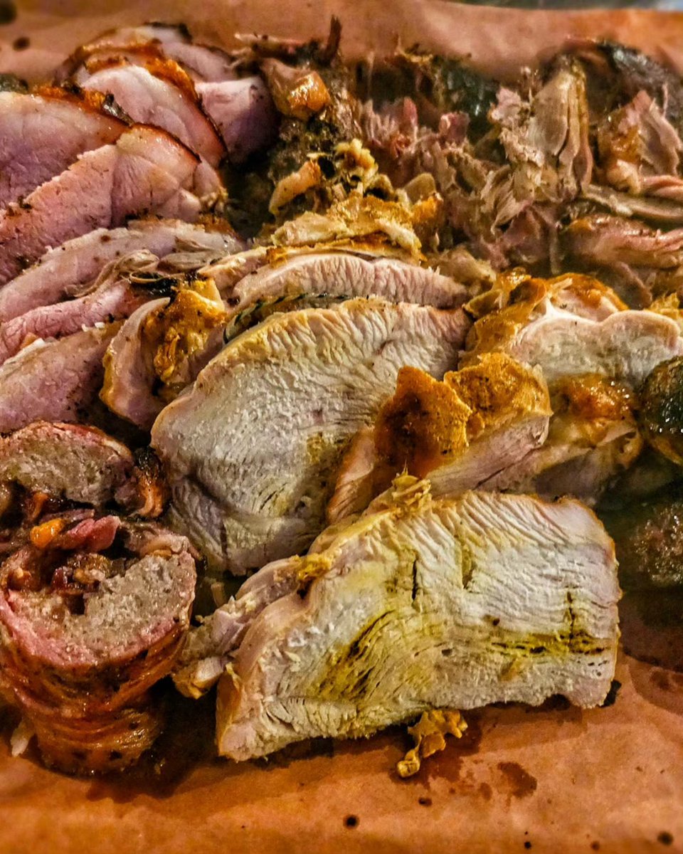 Well it's been a far busier than planned year, with 62 rammed <a href="/UkbbqSchool/">UKBBQSchool</a> classes, that's over 700 people this year armed with new bbq skills to get out and enjoy bbqing for their family and friends.  Ended yesterday with a lovely Xmas bbq class all cooked over fire 🔥