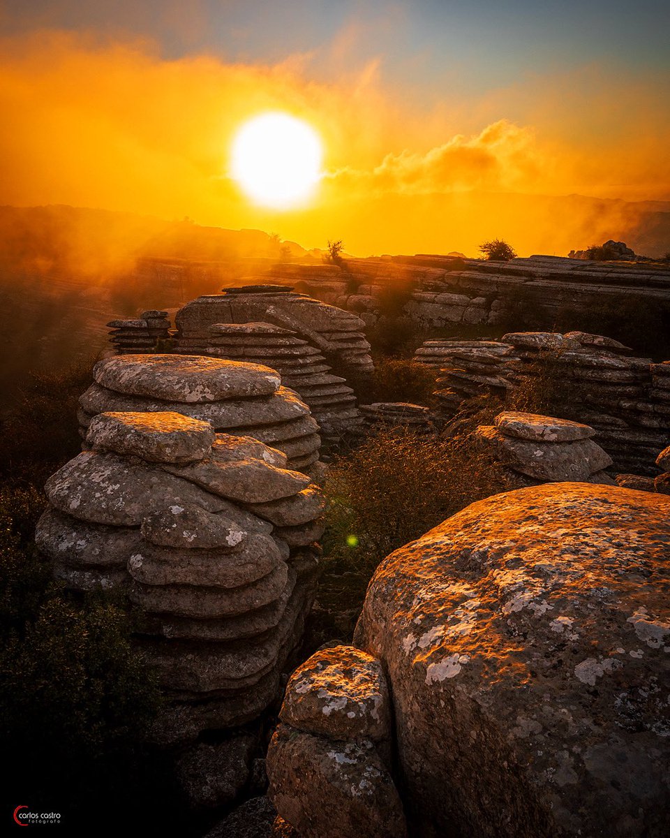 ¡Buenos días y #FelizSábado!
El Torcal de #Antequera

Foto: <a href="/Carloscastro_82/">Carlos Castro Fotógrafo</a>