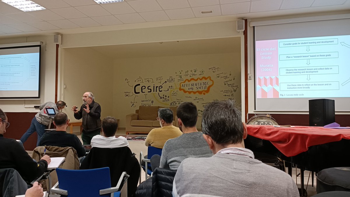 lau_morera's tweet image. Seguim formant-nos amb en @DeulofeuJordi sobre #LessonStudy al @creamat1. #formaciodeformadors
