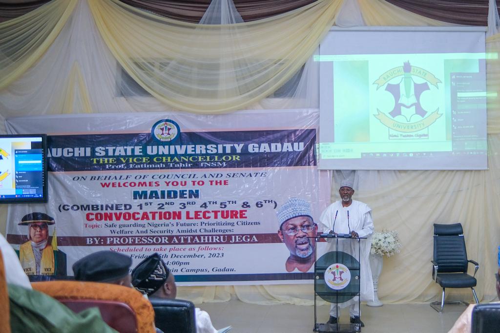 Governor @SenBalaMohammed attended the Maiden (combined 1st, 2nd, 3rd, 4th 5th and 6th) Convocation Lecture themed 'Safeguarding Nigeria's Future : Prioritizing Citizens Welfare And Security Amidst Challenges ' delivered by former @inecnigeria chairman, Professor Jega.