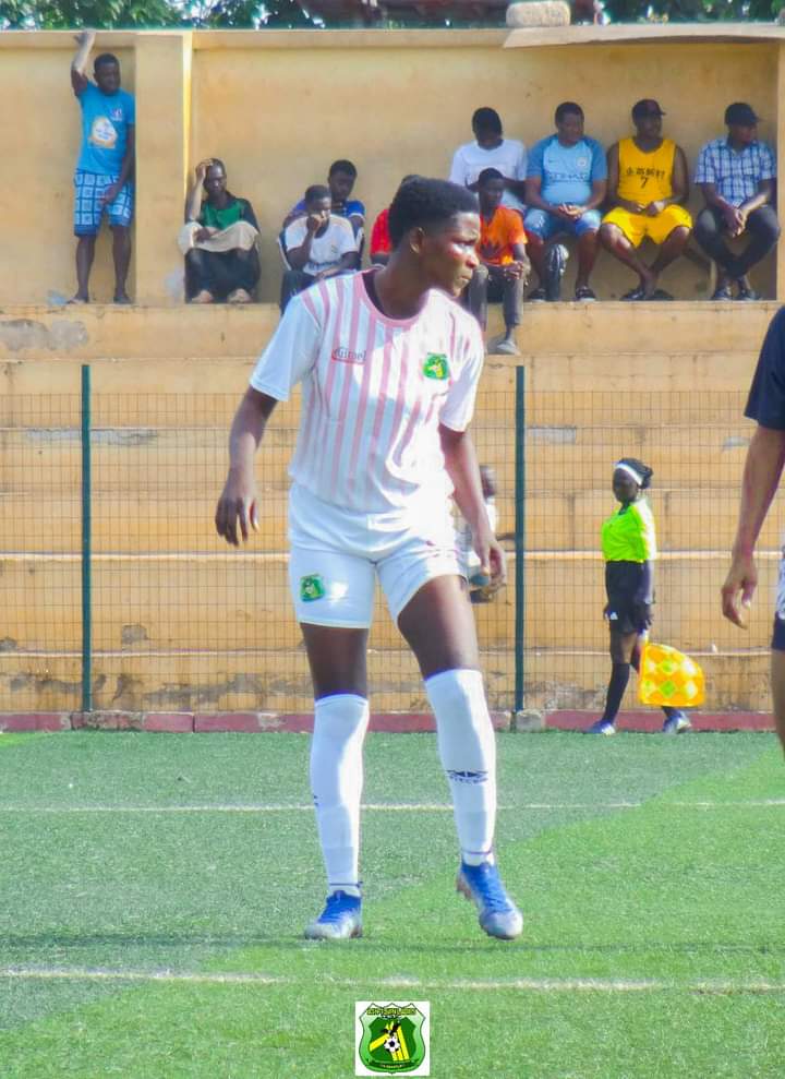 Focused for match day

Tell them we're coming 

🆚️ @kusaladiesfc 
🏟 Bantama Astroturf 
⏰ 3:00pm 

#Originators1985