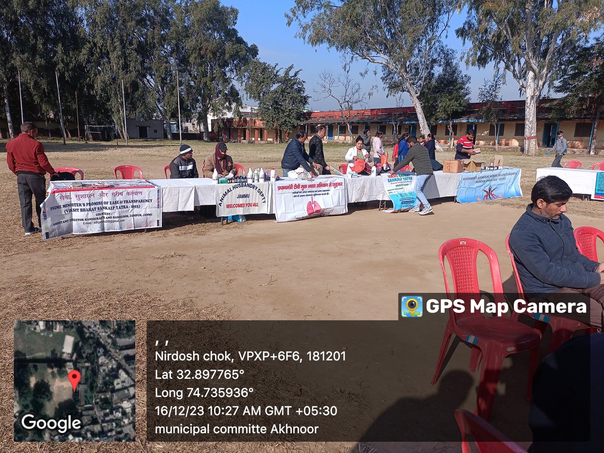 MCommitttee2's tweet image. Viksit Bharat Sankalp Yatra in M.C Akhnoor 
@NULM_MoHUA 
@JammuUlb 
@dmjammuofficial 
@md_sbm 
#ViksitBharatSanklapYatra
@md_sbm