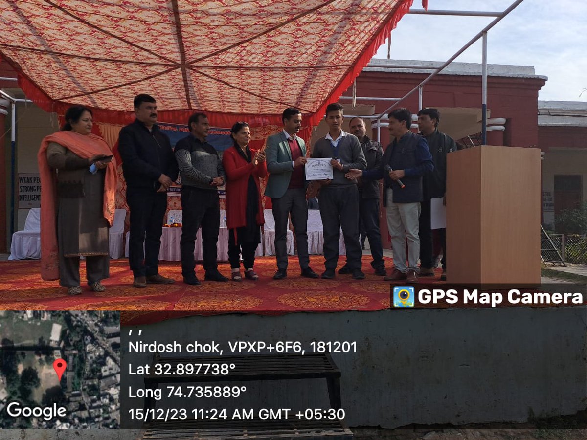 MCommitttee2's tweet image. Viksit Bharat Sankalp Yatra in M.C Akhnoor 
@NULM_MoHUA 
@JammuUlb 
@dmjammuofficial
@md_sbm 
#ViksitBharatSanklapYatra
@md_sbm