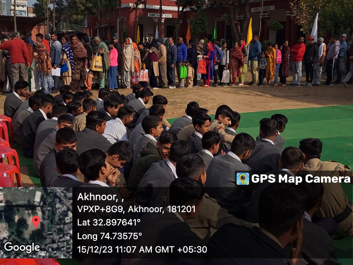 MCommitttee2's tweet image. Viksit Bharat Sankalp Yatra in M.C Akhnoor 
@NULM_MoHUA 
@JammuUlb 
@dmjammuofficial
@md_sbm 
#ViksitBharatSanklapYatra
@md_sbm