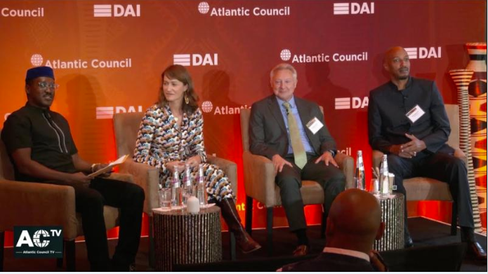 HenriNyakarundi's tweet photo. Joining the conversation on "Digitizing Africa" was an insightful journey. We discussed ARED's role in shaping a digitally empowered Africa 🌍💡. Check out our panel discussion here ➡️ https://t.co/AKGJLcTzev

#Innovation #Digitization #ARED #AfricaTech https://t.co/WGn7QIgBfC
