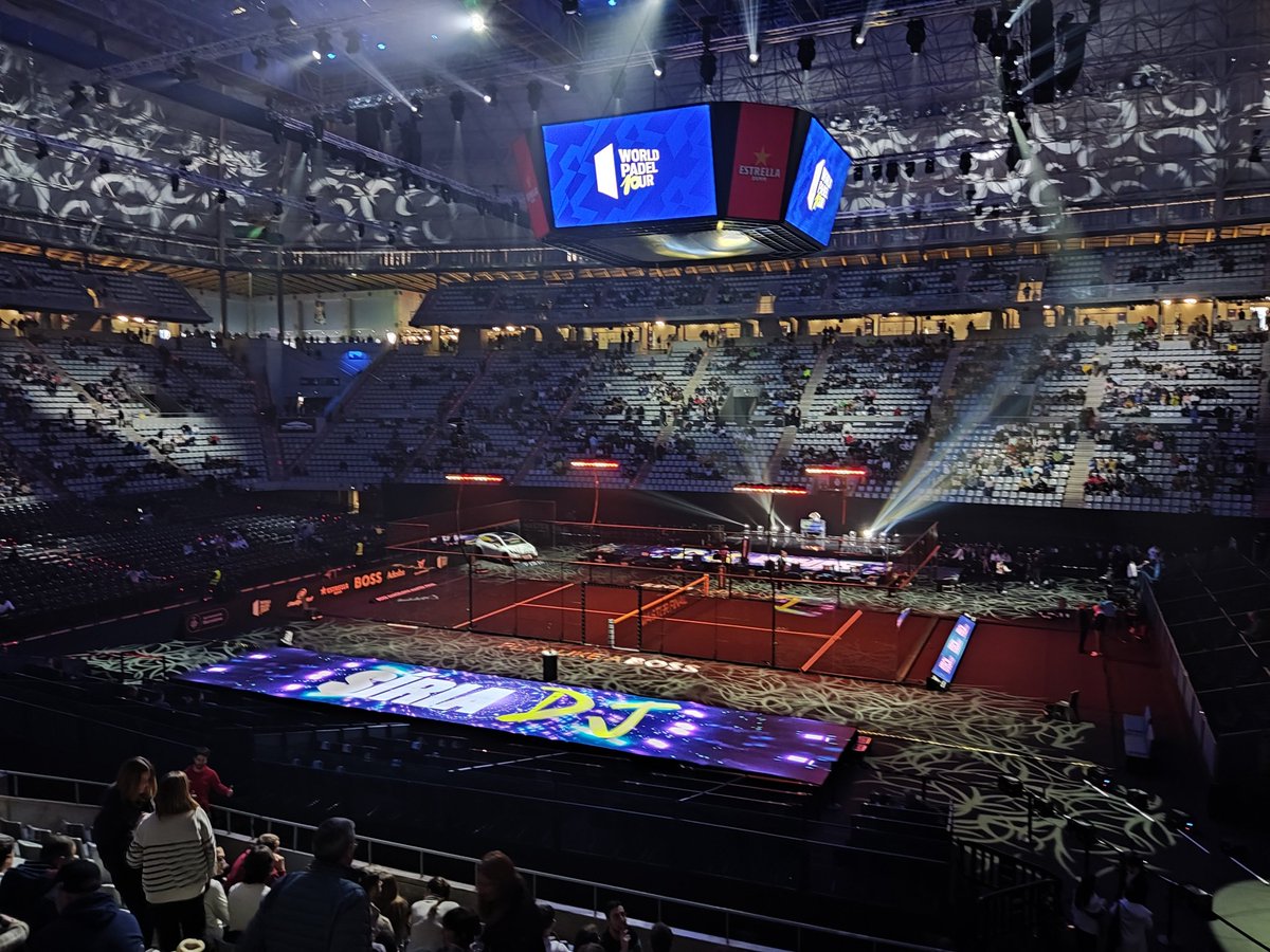 elpadelesasi's tweet image. Buenos días a todos menos a los que no utilicen #GraciasWPT este fin de semana. 

#WPTMasterFinal
📷 @Ares3D