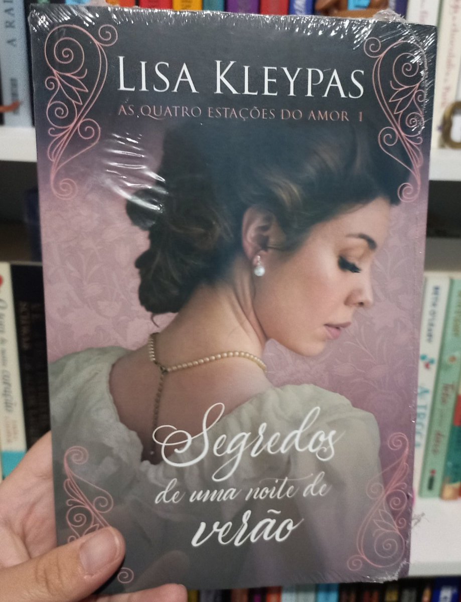 Orgulho e Preconceito R$22
Destruidor de mundos R$24
O duque e eu R$30
Segredos de uma noite de verão R$20

~ Na shopee valor + taxas