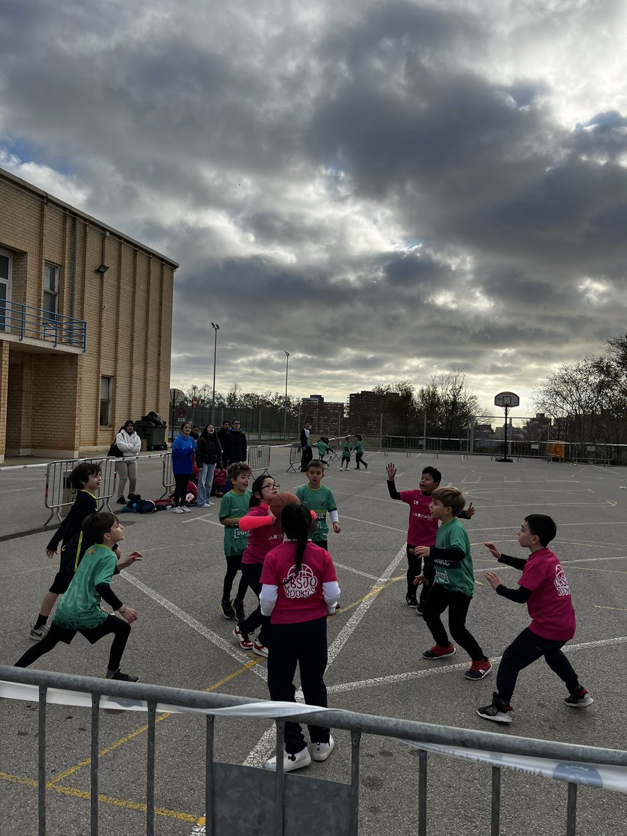 <a href="/cbsjo/">CBSJO</a> 🆚 <a href="/KtolicBasket/">Bàsquet Centre Catòlic L'H</a> 

#esportescolar #consellsesportius