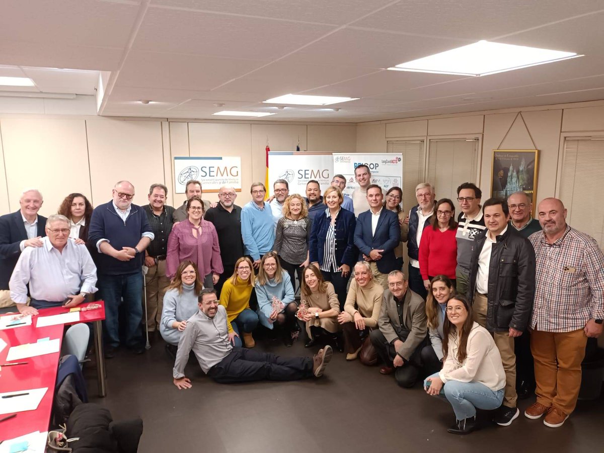 La oportunidad está en la #AtenciónPrimaria

La #SEMG lo sabe y construye futuro con el trabajo de sus sociedades autonómicas

¡Implicados con el futuro!  

#JuntosSumamos

#FamiliaSEMG #MedicinadeFamilia #MFyC #orgullososdeestaralacabecera #Medicina