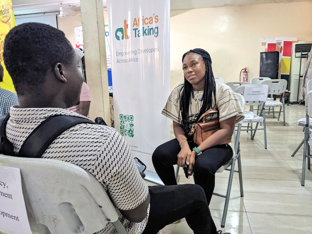 Currently ongoing at #bcaccra23 is the speed mentoring session. 

With every speed mentoring session participants are encouraged to spend time with any mentor. 

The only rule here is , the mentor should be in the field of their interests. 

#bcaccra