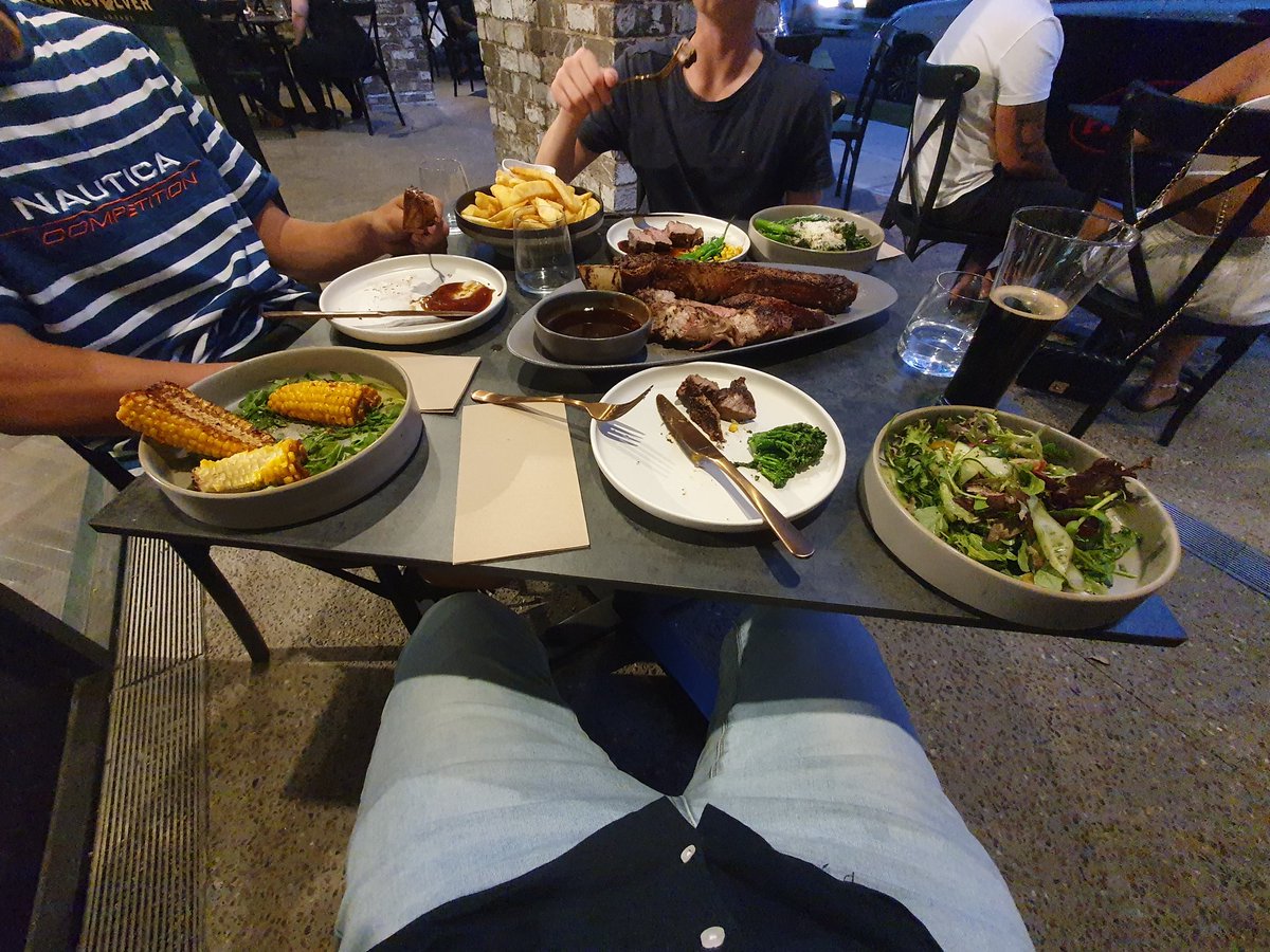 heathclif304's tweet image. Dinner with my two best mates, going through #NRLGrid , wonder how the other half are living...