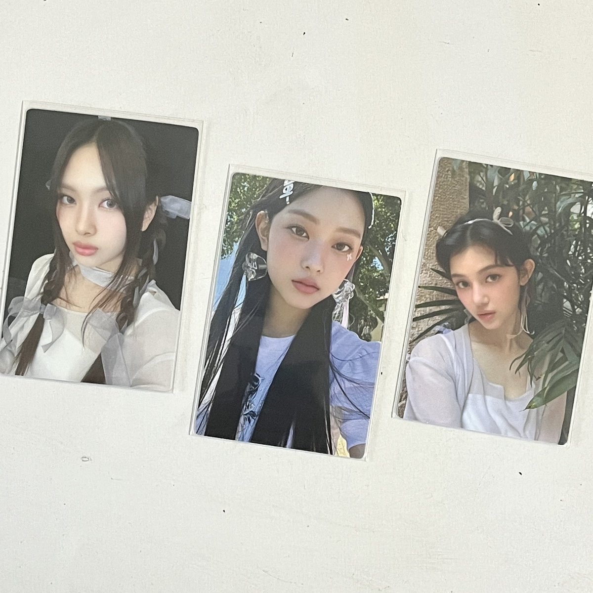 WTS lfb want to sell new jeans photocard pokercard from pop up store (blue ver)

→member avail: hyein, haerin, 
danielle

→price: 21.500/pcs

→ bisa lewat 🍊

t; new jeans nj hyein haerin danielle photocard pop up store jakarta wts wtb jastip