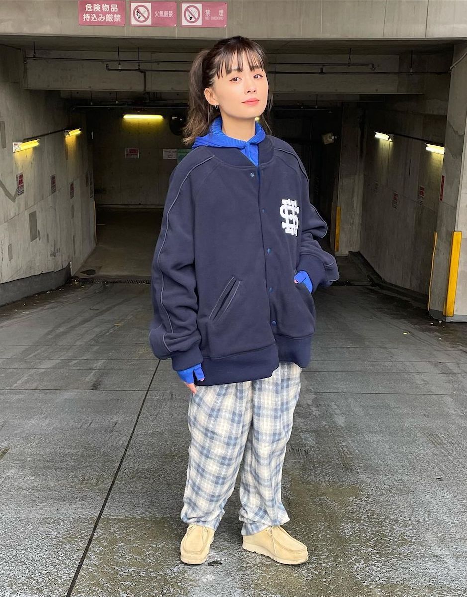 wwd_jp's tweet photo. 【話題記事】世田谷のセレクト、フリッジが別注した「シーシー」のフリース製スタジャン
#fridge #SEESEE
https://t.co/TeBrNCNB9L https://t.co/dKqbCat0QB