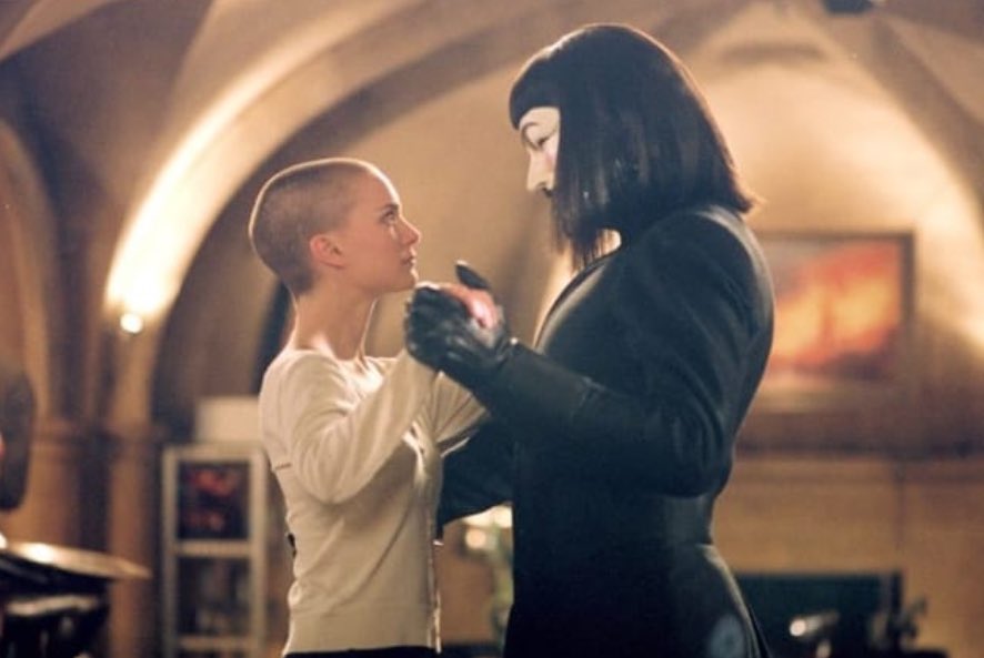 Shanneighteen's tweet image. 