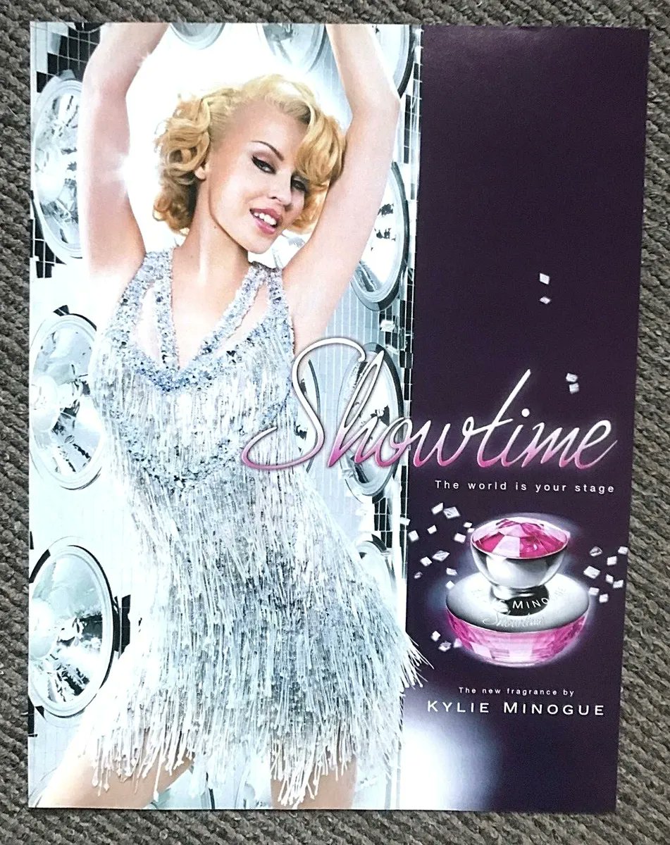 CarenLalania's tweet photo. Hello #Lovers @kylieminogue Scents appreciation post. These are my 4 faves of the collection #DARLING #DISCODARLING #SWEETDARLING #MUSICBOX #SHOWTIME 😉 Show me your 4 fave scents from her rather extensive collection 🥰 https://t.co/cKl6VfoNQT