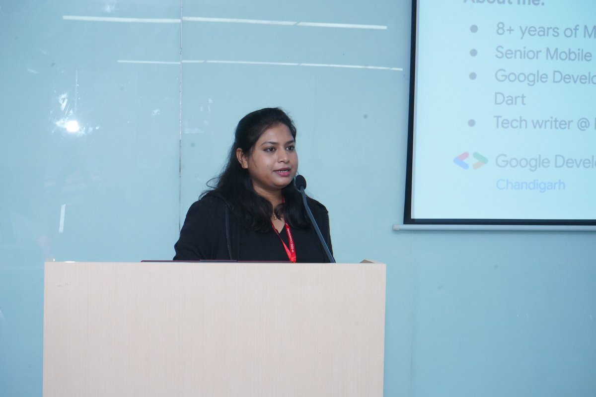 gdgchandigarh's tweet image. Huge thanks to Debasmita Sarkar(@The__Debo) for their insightful session on “Harmonizing Widget Creation with SOLID Principles in Flutter” at DevFest Chandigarh 2023. Clean code, happy devs, thriving widgets! 

#devfest2023 #devfestchandigarh2023 #gdgchandigarh #wtmchandigarh