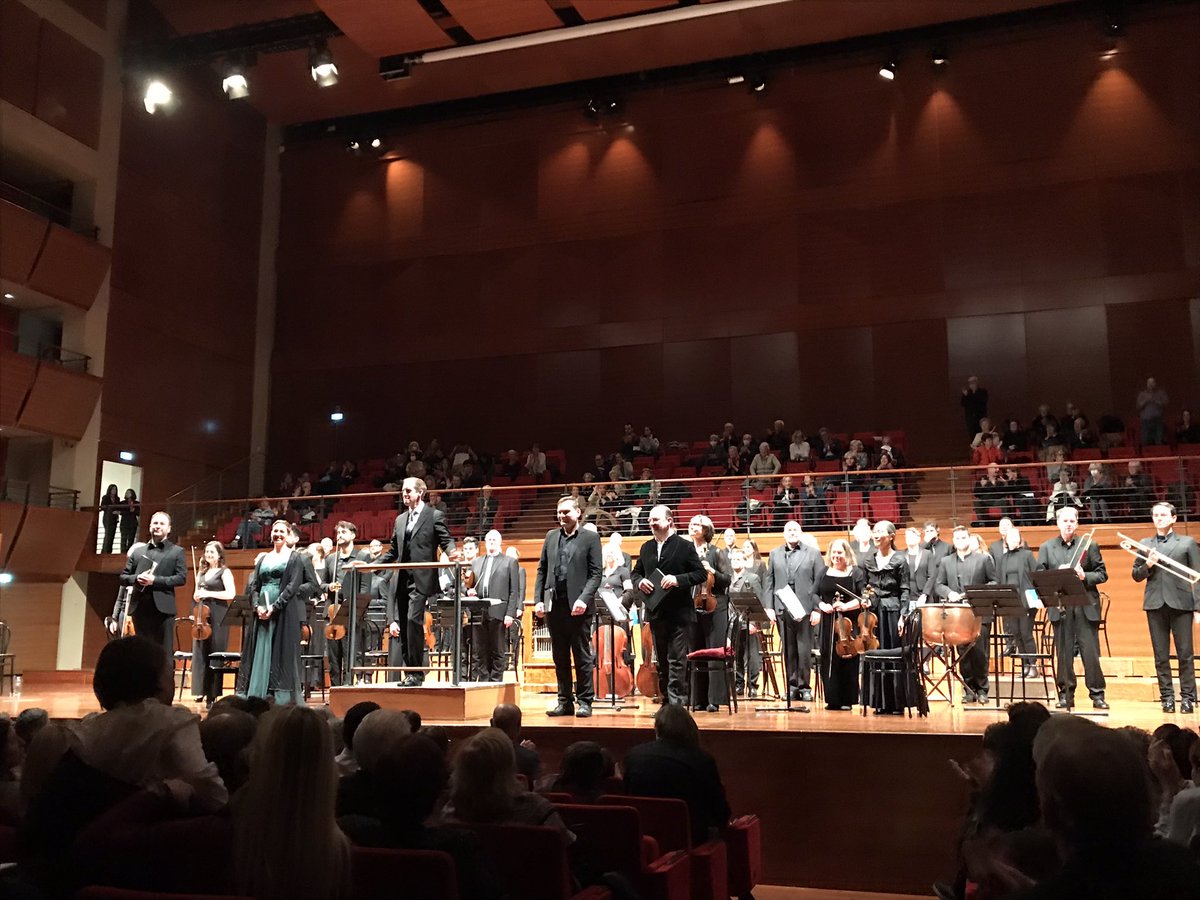 RIAS Kammerchor (@rias_kammerchor) on Twitter photo Fast 1.800 Besucher feierten Solisten, Orchester und Chor mit Chefdirigent Justin Doyle im Lingotto in Turin. Heute kurze Verschnaufpause vor dem Finale morgen in Chiasso.
<a href="/juliacdoyle/">Julia Doyle</a> <a href="/Akamus/">Akamus</a> <a href="/SpragueTenor/">Alexander Sprague</a> Fast 1.800 Besucher feierten Solisten, Orchester und Chor mit Chefdirigent Justin Doyle im Lingotto in Turin. Heute kurze Verschnaufpause vor dem Finale morgen in Chiasso.
<a href="/juliacdoyle/">Julia Doyle</a> <a href="/Akamus/">Akamus</a> <a href="/SpragueTenor/">Alexander Sprague</a>