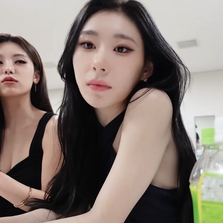 💭 (@ch4aery) on Twitter photo 