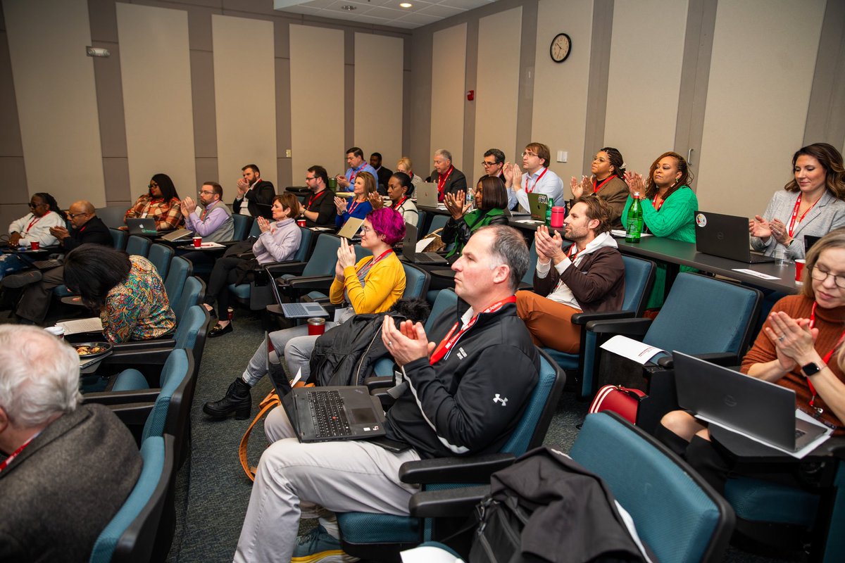 UMSL Entrepreneurship and Innovation Center tweet media