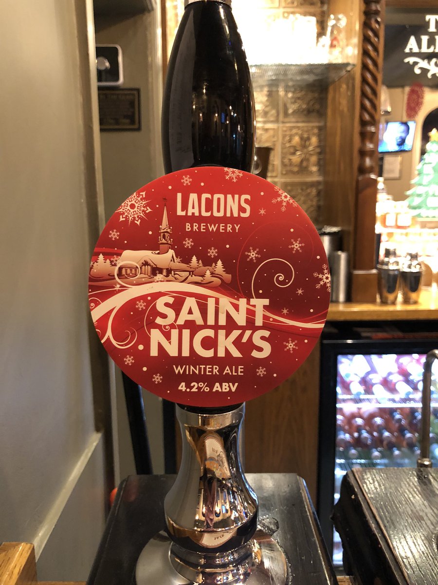 @LaconsBrewery a very nice pint of Saint Nick’s thank you at The Albion #Cromer 😃🍺😃