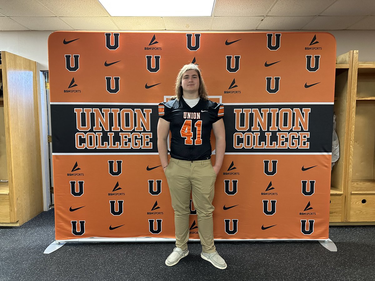Had a great visit with <a href="/UnionBulldogFB/">Union Football</a> today. Thanks for the invite <a href="/CoachDonahue64/">James B. Donahue</a> <a href="/CoachDayUC/">Brandon Day</a> 
#GoUCDawgs